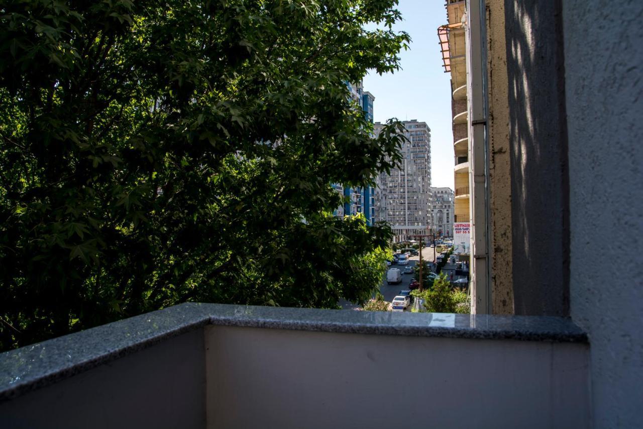 Hotel Absolut บาทูมิ ภายนอก รูปภาพ